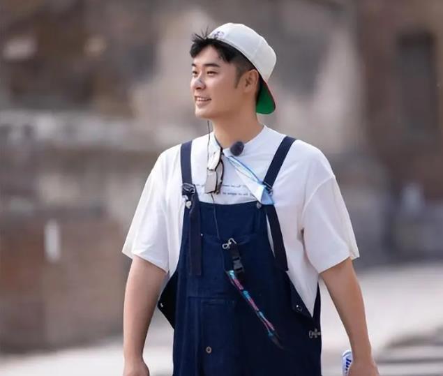 和陈赫离婚10年后,晒出情侣泳装照的许婧,活成了他高攀不起的样子