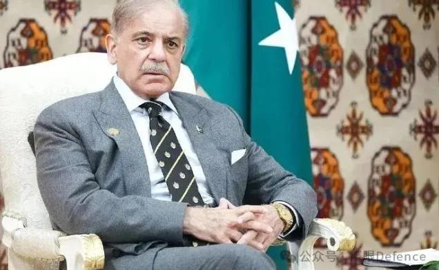 派战斗机为伊朗代表团护航!遭阿联酋紧急逼债,巴基斯坦防长被逼删帖